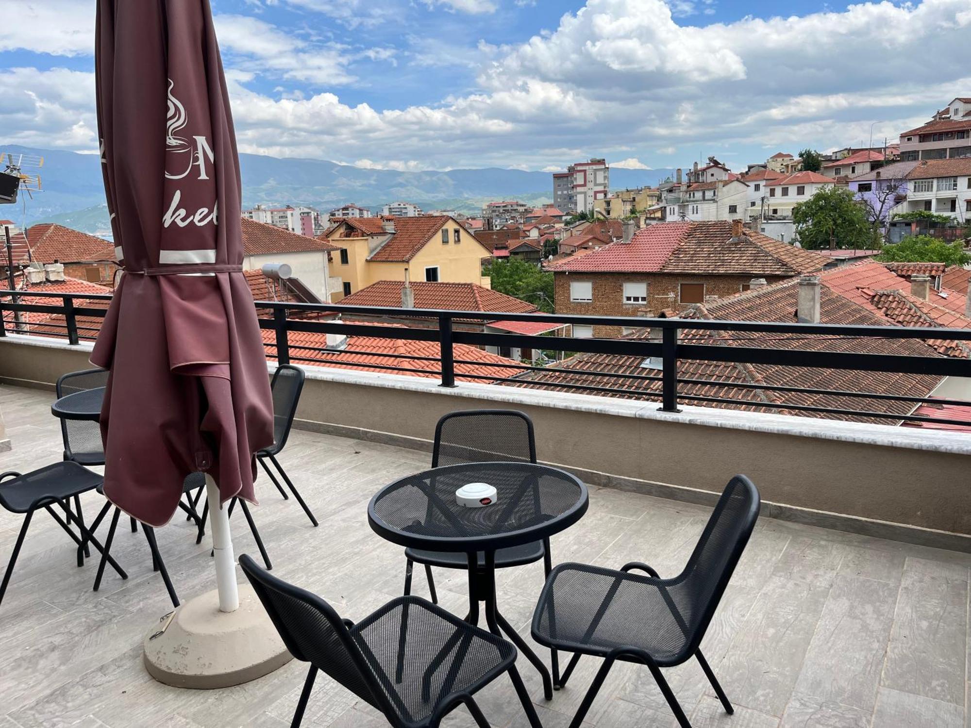 Small Hotel Ora Pogradec Exteriér fotografie